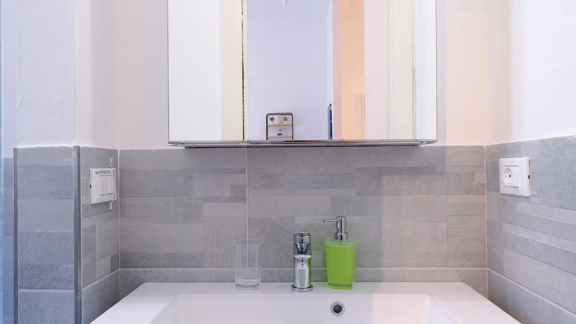 Primopiano - Promessi Sposi Apartment Milan Italy