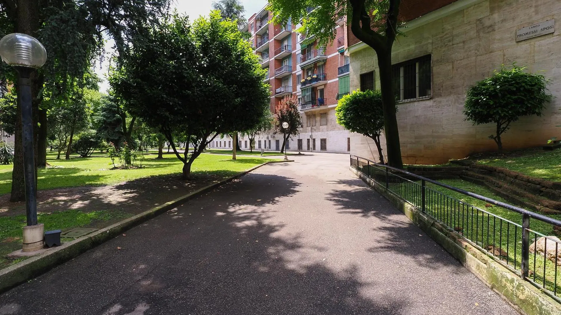 Primopiano - Promessi Sposi Apartment Milan Italy